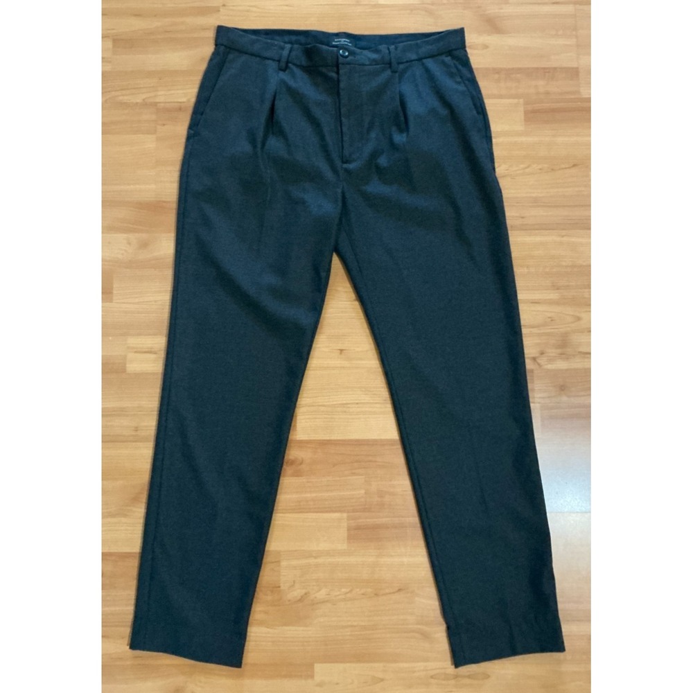 Banana Republic Brushed Pleated Dress Pant Charcoal Heather Size 36 — Wool Blend